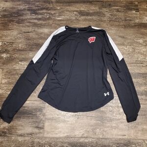 Under Armour Wisconson Badgers Medium Top